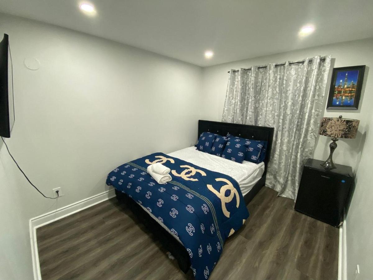 Treasure'S Lodge 密西沙加 外观 照片